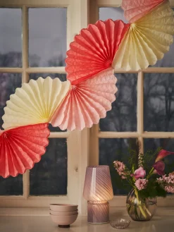 Girlande Mit Rosetten