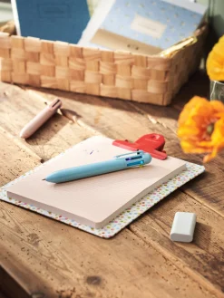 Mehrfarbiger Kugelschreiber