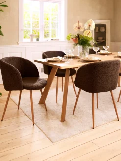 Stuhl Mit Teddystoff-Bezug